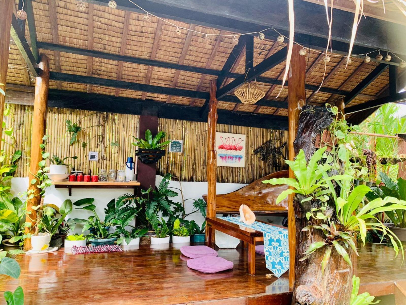 Pisces Tourist Inn - Port Barton San Vicente  Esterno foto